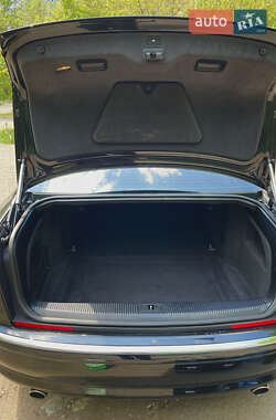 Седан Audi A8 2008 в 