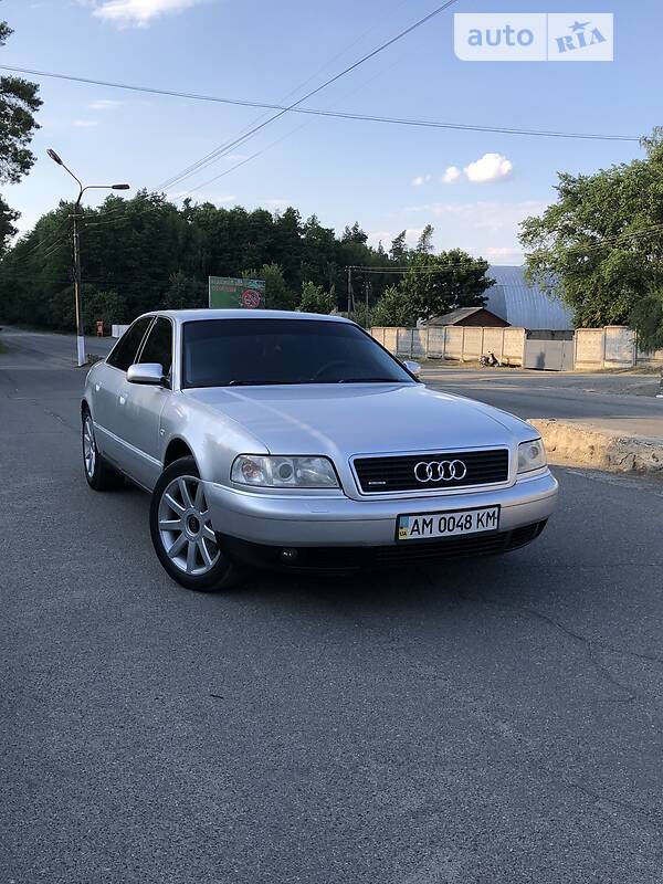 Audi A8