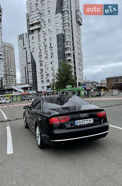 Седан Audi A8 2013 в Киеве