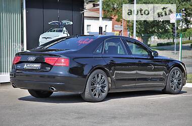 Седан Audi A8 2013 в Харькове