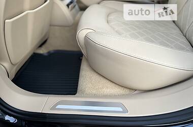 Седан Audi A8 2012 в 
