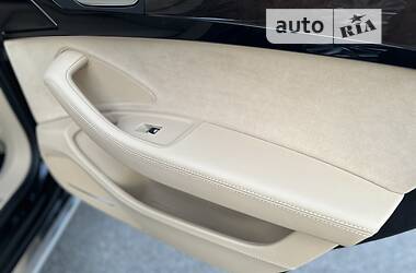 Седан Audi A8 2012 в 