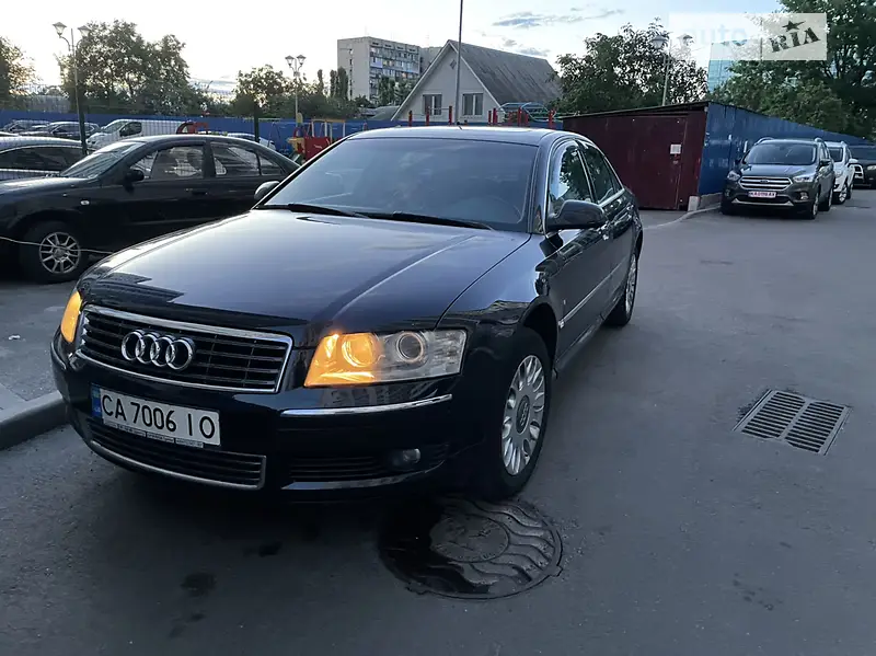 Audi A8