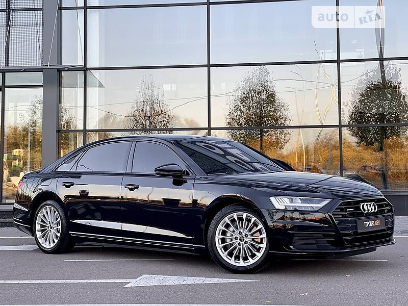 Седан Audi A8 2021 в Киеве