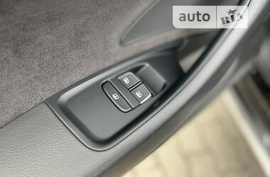 Седан Audi A8 2011 в 