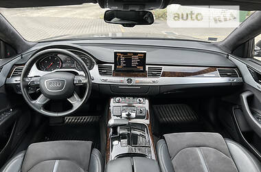 Седан Audi A8 2011 в 