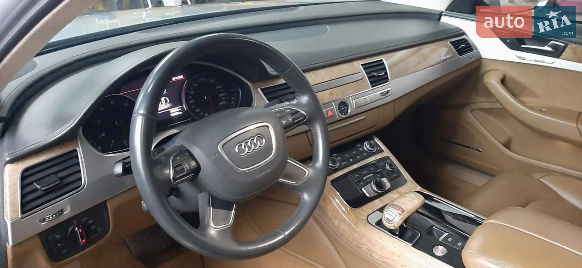 2011 Audi A8 - мініатюра 3