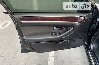 Седан Audi A8 2004 в 