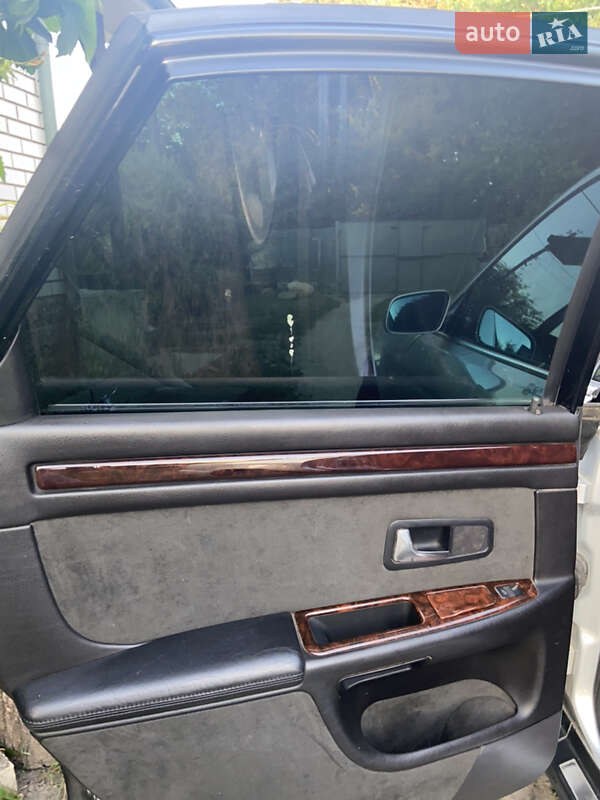 Седан Audi A8 1999 в Фастове