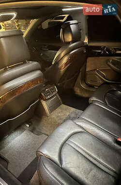 Седан Audi A8 2012 в Києві