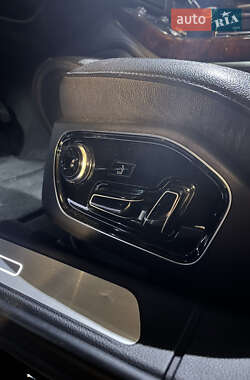 Седан Audi A8 2012 в Києві
