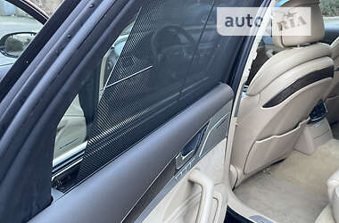 Седан Audi A8 2016 в 