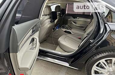 Седан Audi A8 2013 в Киеве