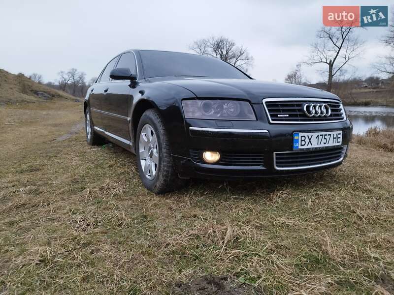 Седан Audi A8 2002 в Виннице