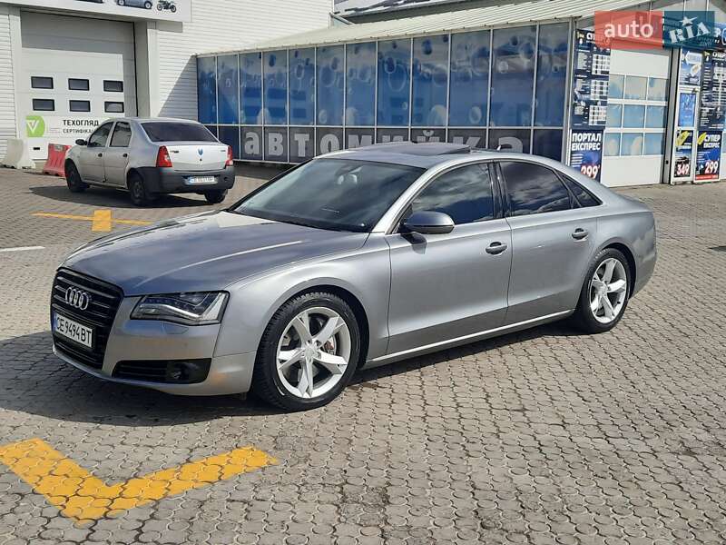 Седан Audi A8 2011 в Черновцах