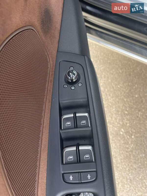 Седан Audi A8 2015 в Кривом Роге фото 57 Седан Audi A8 2015 в Кривом Роге