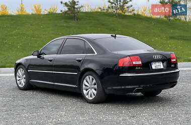 Седан Audi A8 2005 в 