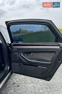 Седан Audi A8 2005 в 