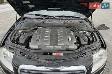Седан Audi A8 2005 в 