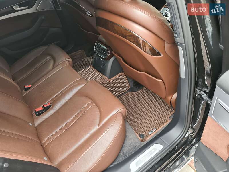 Седан Audi A8 2015 в Кривом Роге фото 39 Седан Audi A8 2015 в Кривом Роге