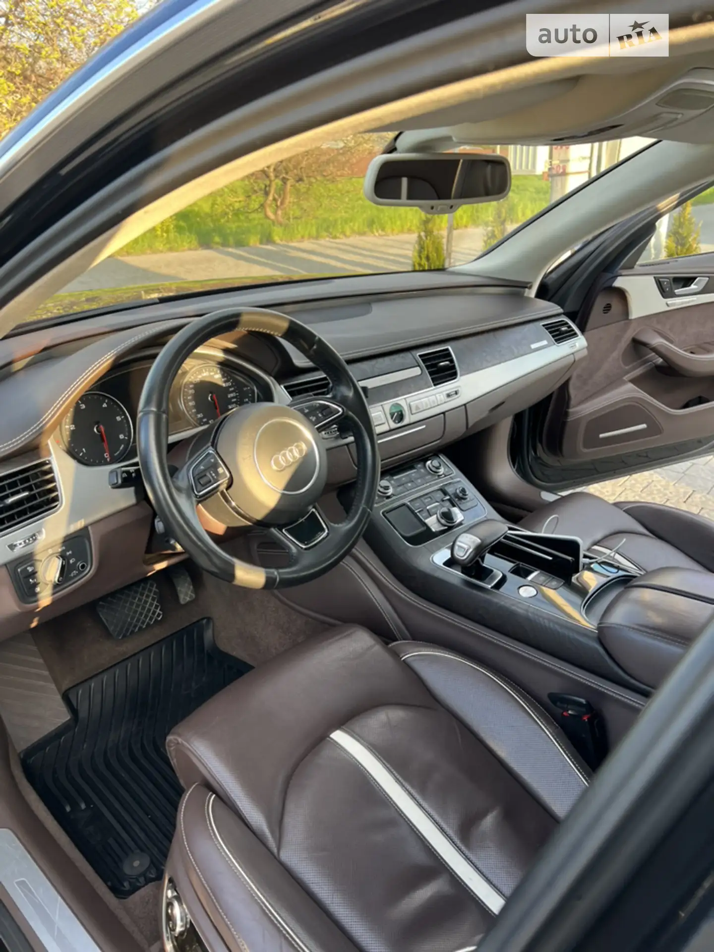 2015 Audi A8 - фото 1