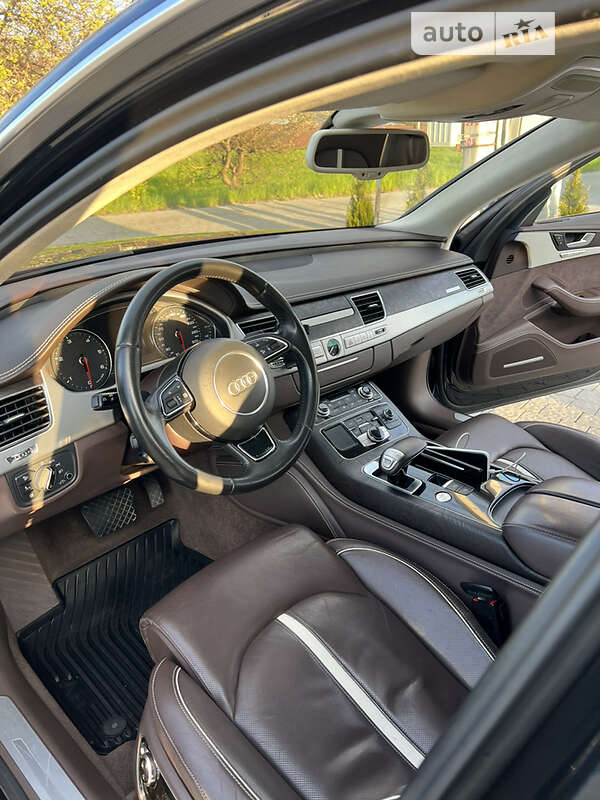 Audi A8 2015