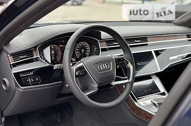 Седан Audi A8 2023 в Киеве