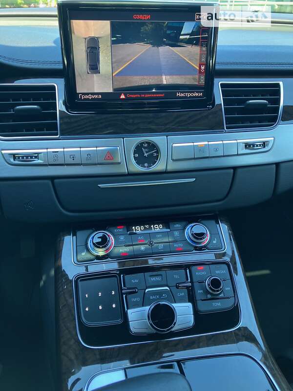 Седан Audi A8 2013 в Киеве фото 15 Седан Audi A8 2013 в Киеве