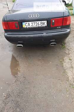 Седан Audi A8 1995 в Одессе