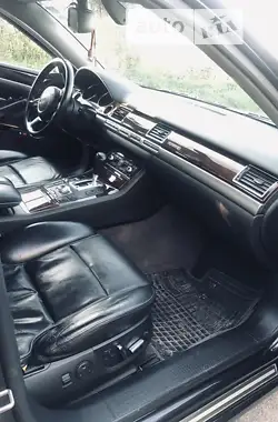 Audi A8 2004