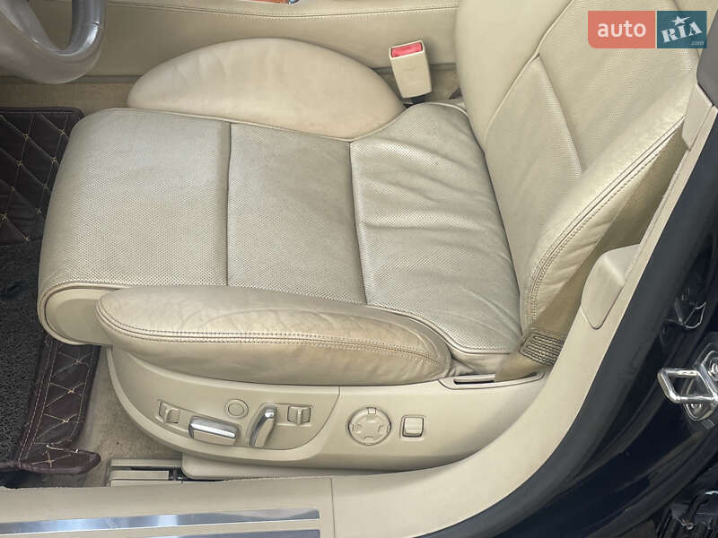 Седан Audi A8 2007 в Черновцах