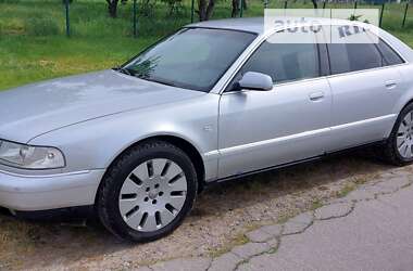 Седан Audi A8 1999 в 