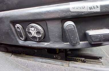 Седан Audi A8 1999 в 