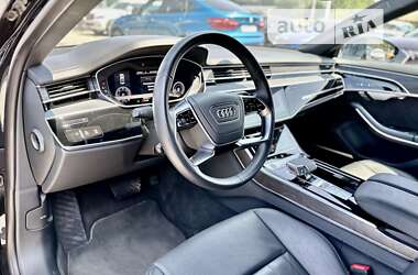 Седан Audi A8 2020 в 