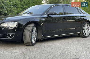 Седан Audi A8 2012 в Днепре