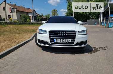 Седан Audi A8 2015 в Івано-Франківську