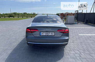 Седан Audi A8 2016 в Коростені