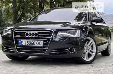 Седан Audi A8 2011 в Одесі