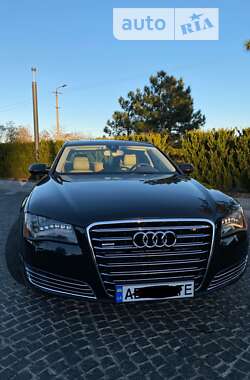 Седан Audi A8 2014 в 