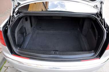 Седан Audi A8 2005 в 