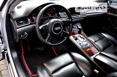 Седан Audi A8 2005 в 