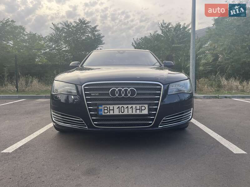 Седан Audi A8 2011 в Николаеве