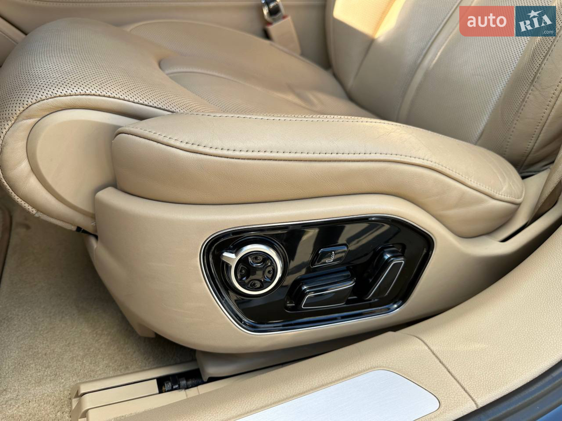 2013 Audi A8 - мініатюра 16