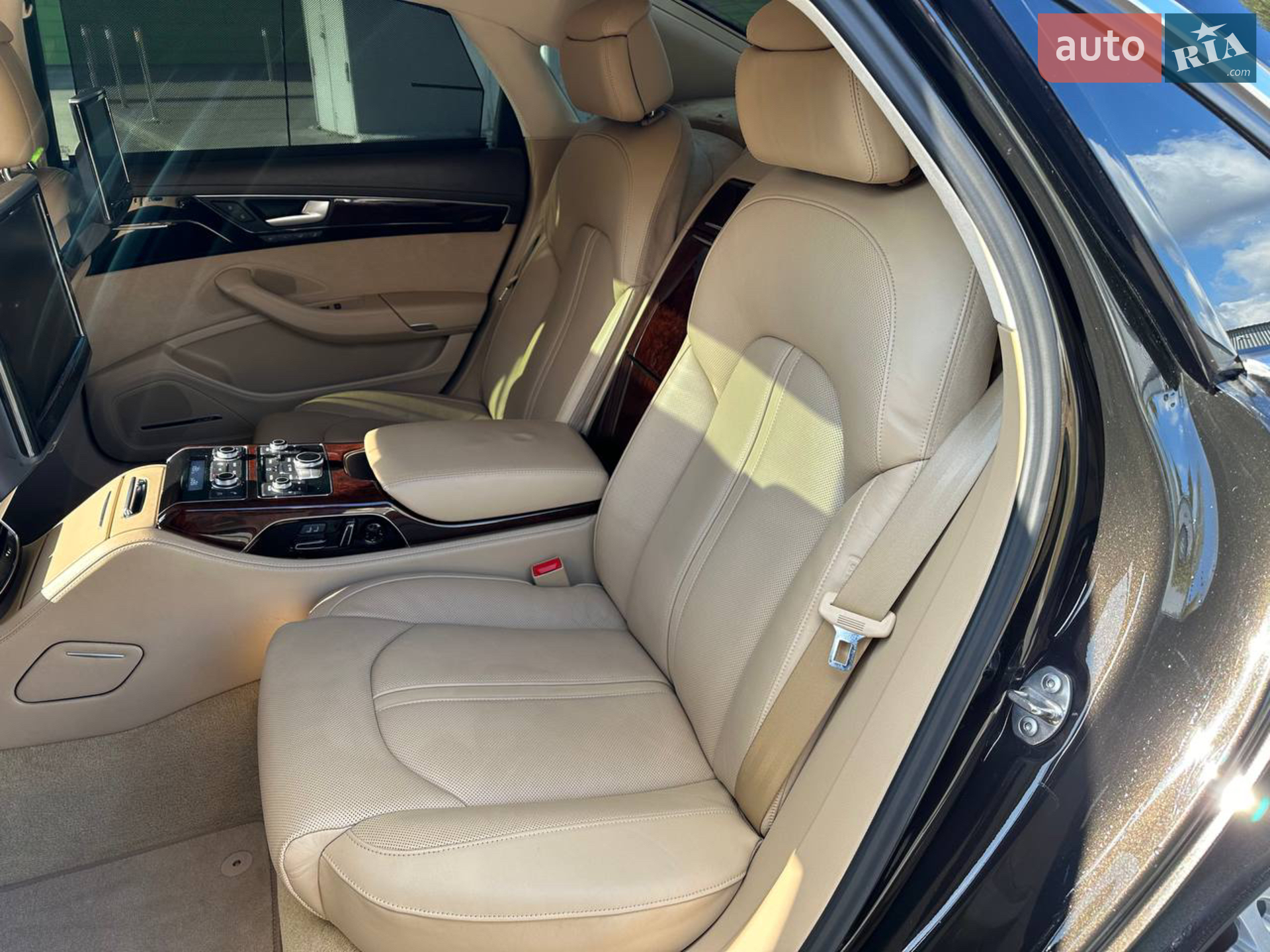 2013 Audi A8 - мініатюра 21