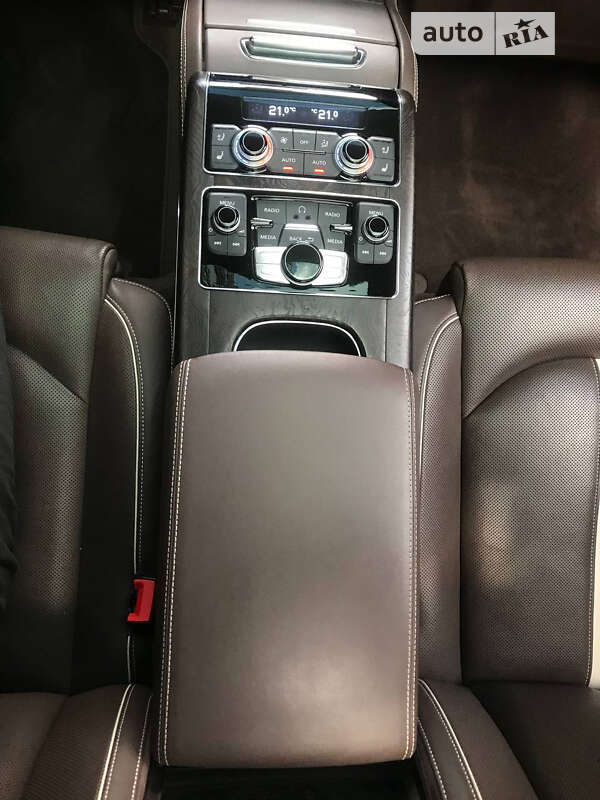 Седан Audi A8 2014 в Киеве
