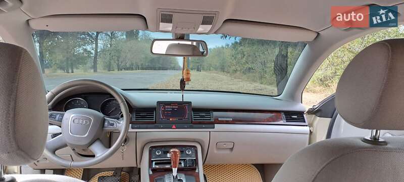 Седан Audi A8 2007 в Первомайске