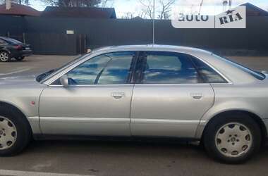 Седан Audi A8 1997 в Вышгороде