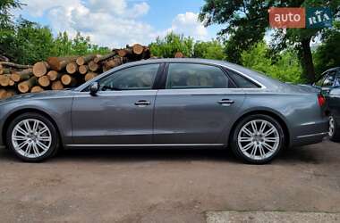 Седан Audi A8 2015 в Киеве