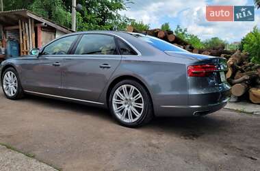 Седан Audi A8 2015 в Киеве