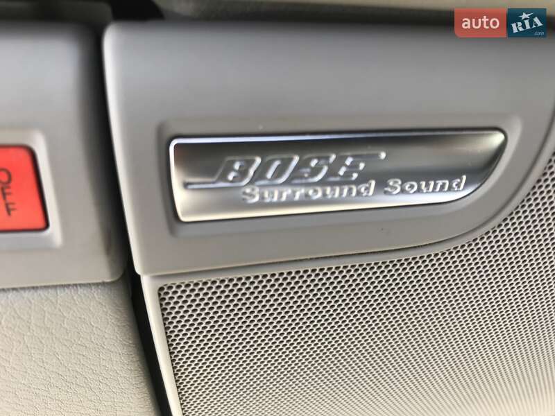 Седан Audi A8 2004 в Киеве